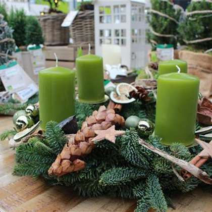 Adventskranz binden Workshop Adventskranz binden Workshop